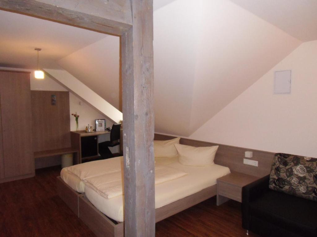 Gasthof Zum Goldenen Lamm Wettelsheim 部屋 写真